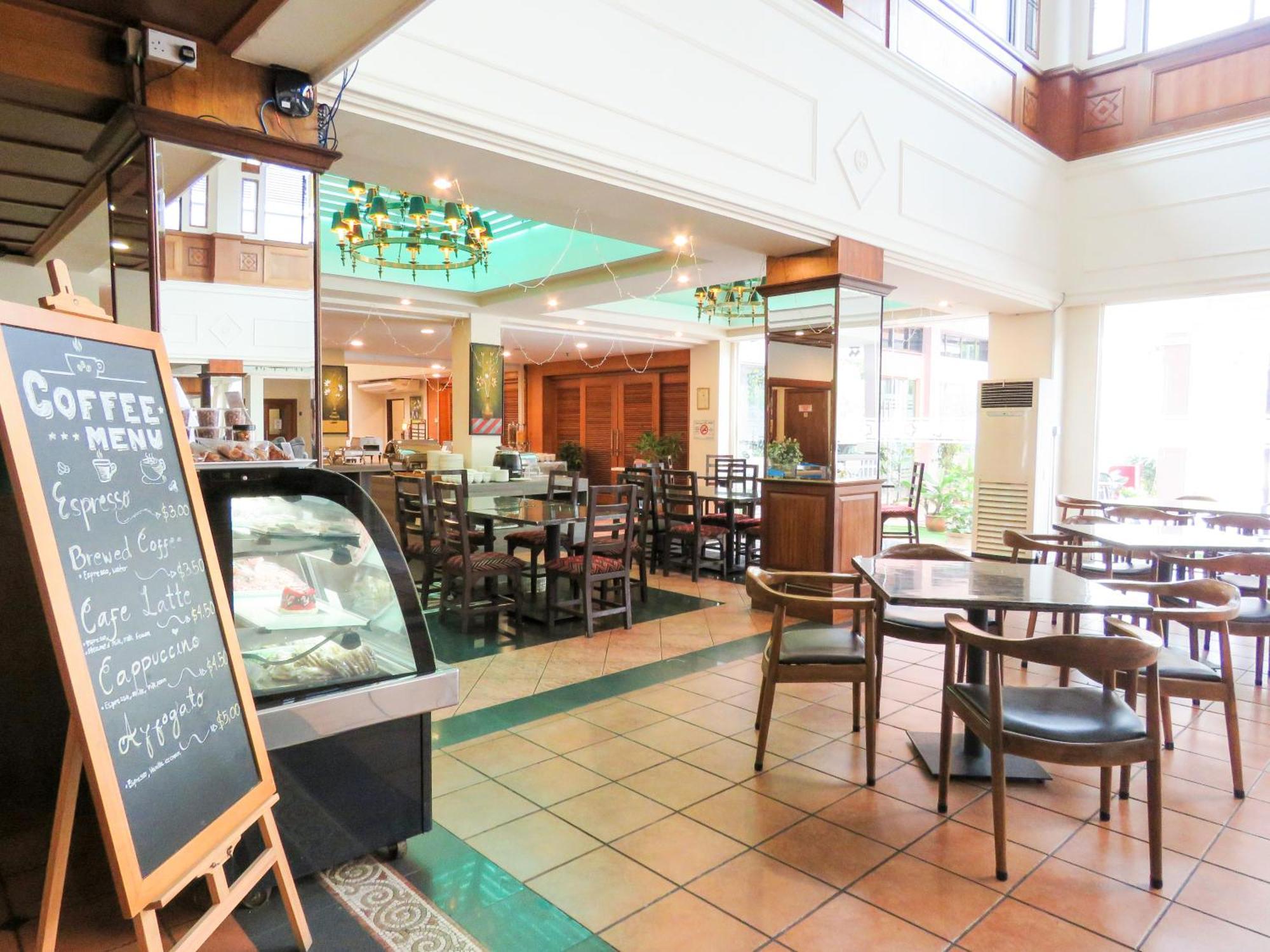 StarLodge Kampong Jerudong Exterior foto